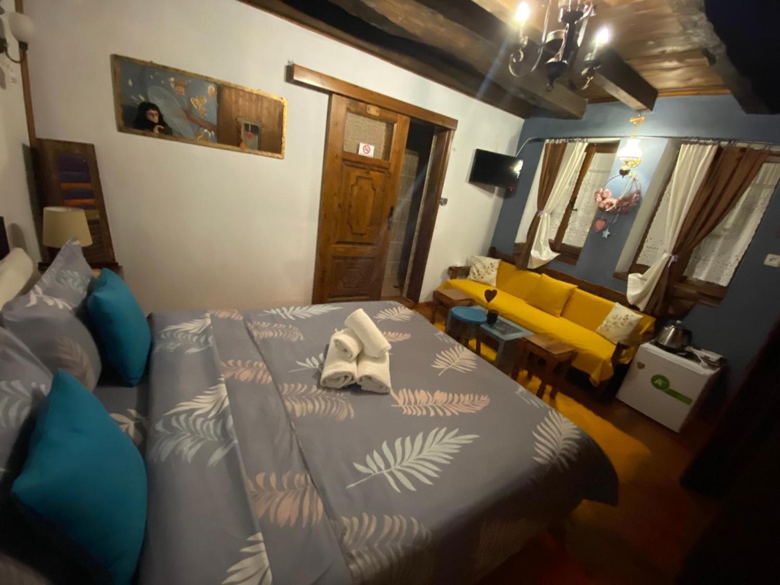 פליאוס פנטלימון Traditional Guesthouse Erato מראה חיצוני תמונה
